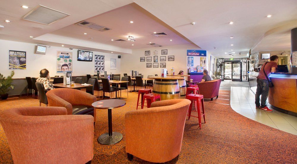 Nightcap At Rose & Crown Hotel Elizabeth Dış mekan fotoğraf